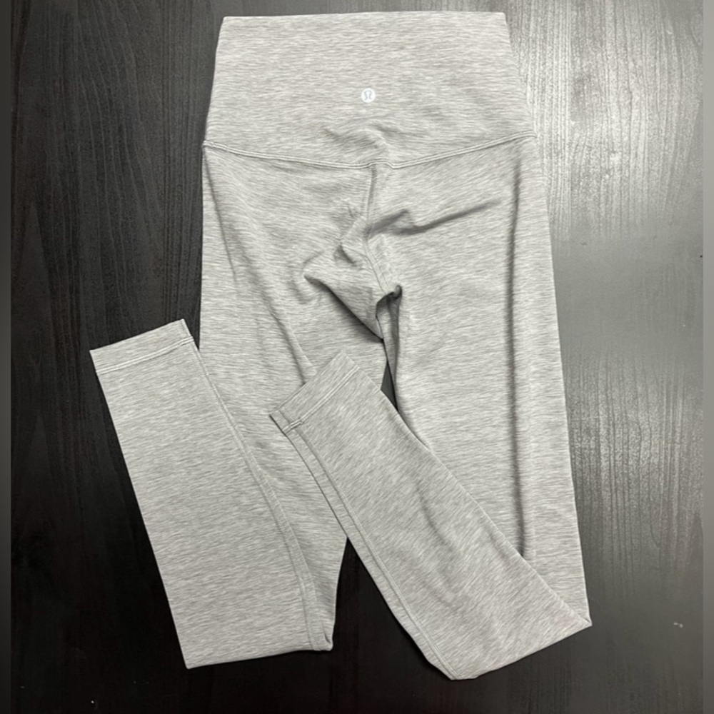Lululemon Align Pant 28" - Sz 4 - Picture 6 of 6